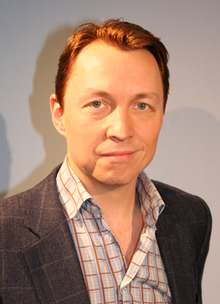 portrait of Ari Ziegler